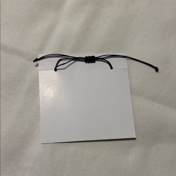 Plunder Pineapple Charm Adjustable Bracelet - Picture 2 of 5